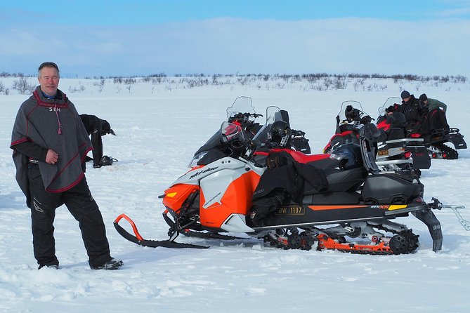 Snowmobile safari in the mountain plateau of Finnmarksvidda - What five hours feels like in practice