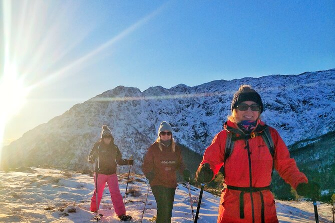 Snowshoe hiking in Bergen - Public tour - Hot drinks, local snacks, and what you must pack