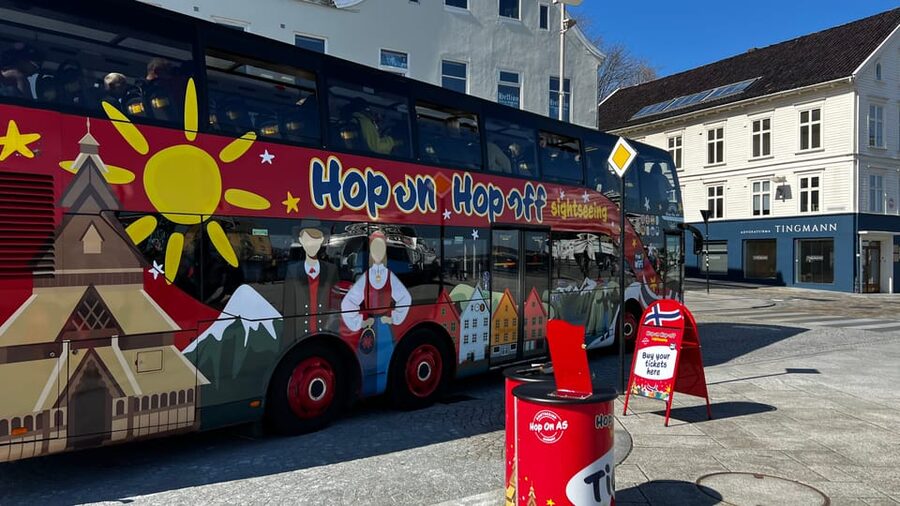 Stavanger: 24-Hour Hop-On Hop-Off Bus Pass - Strandkaien and Gamle Stavanger
