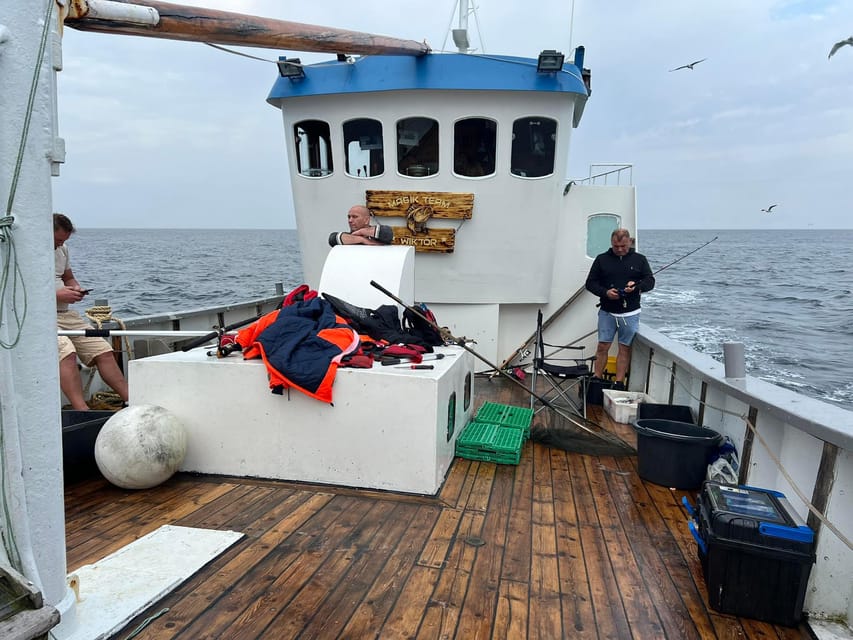 Stavanger: 5-Hour Fishing Trip with Equipment and Guide - From Stavanger hotel to Norwegian fishing grounds