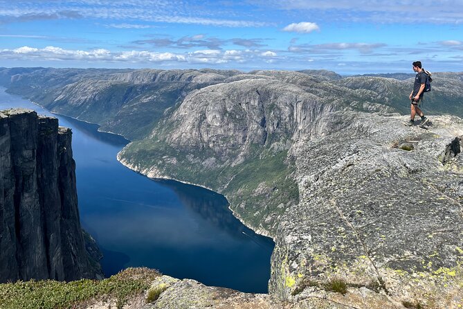 Stavanger: Kjerag Hike with Guide and Transportation - Three climbs make the 5.5-hour hike demanding