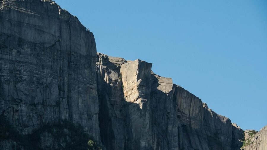 Stavanger: Lysefjord Kayak Safari (Waterfalls & Pulpit Rock) - The first minutes on the water