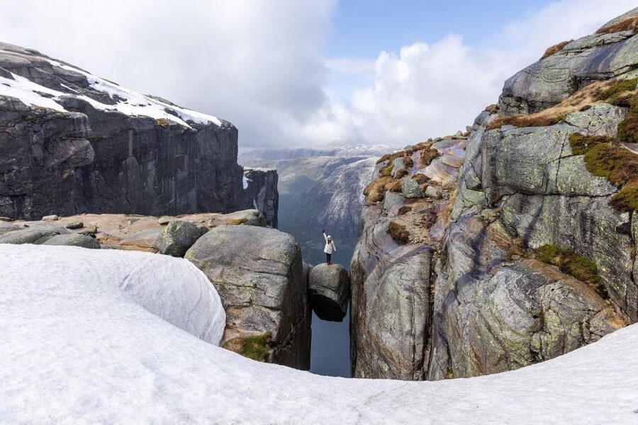 Stavanger: Off-Season Hike to Kjerag + Packed Lunch - The return walk and the ride back