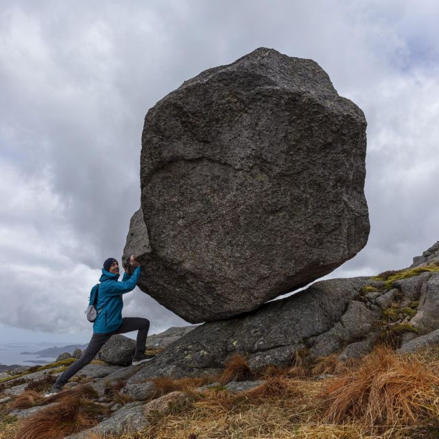 Stavanger: Preikestolen Hidden Trail Hike + Canoe + Lunch - From Stavanger to Revsvatnet by canoe
