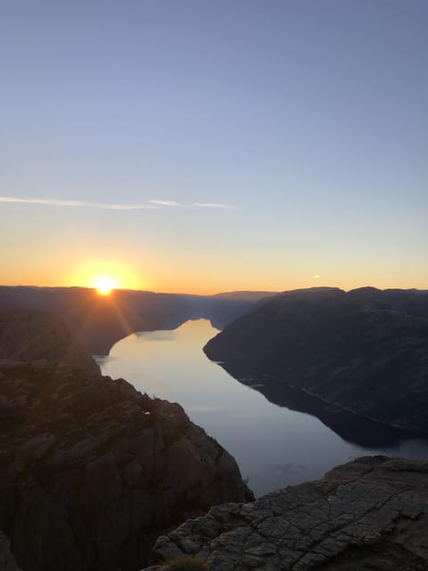Stavanger: Preikestolen (Pulpit Rock) Guided Hike - Starting in Stavanger and riding to the trail
