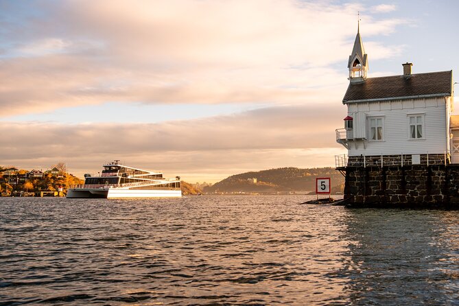 Sustainable Cruise in Oslofjord with audioguiding - Starting at Langkaia in central Oslo