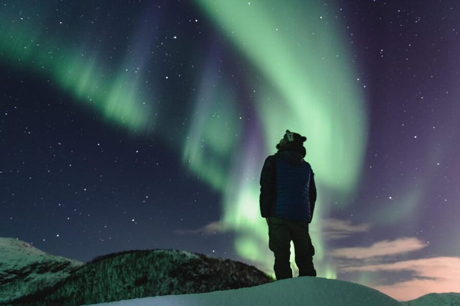 Svolvær: Experience the Magic of the Northern Lights! - Three chances to find a clear Arctic sky