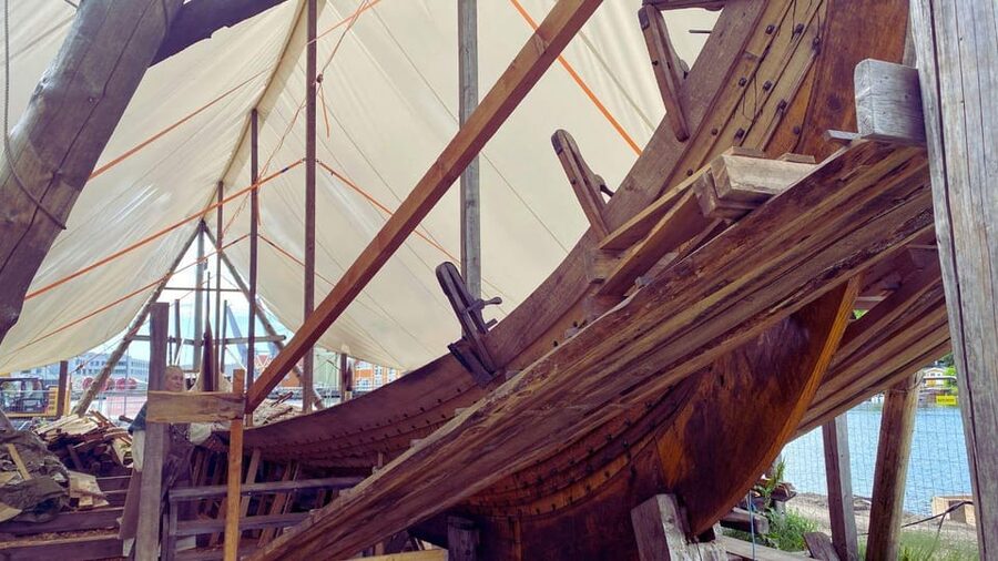 Tønsberg: Walk with a Viking - Guided Tour - What $41 buys you in two hours