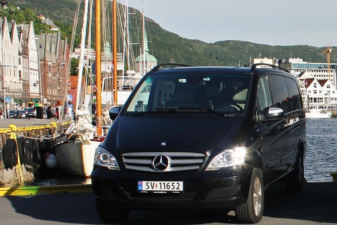 TRANSFER, STANDARD, 1-7 PAX: Bergen airport transfer - The vehicle choice for one to seven people