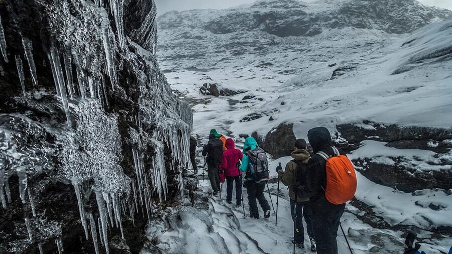 Trolltunga Autumn Hike Go Viking - Who should book this autumn Trolltunga tour?