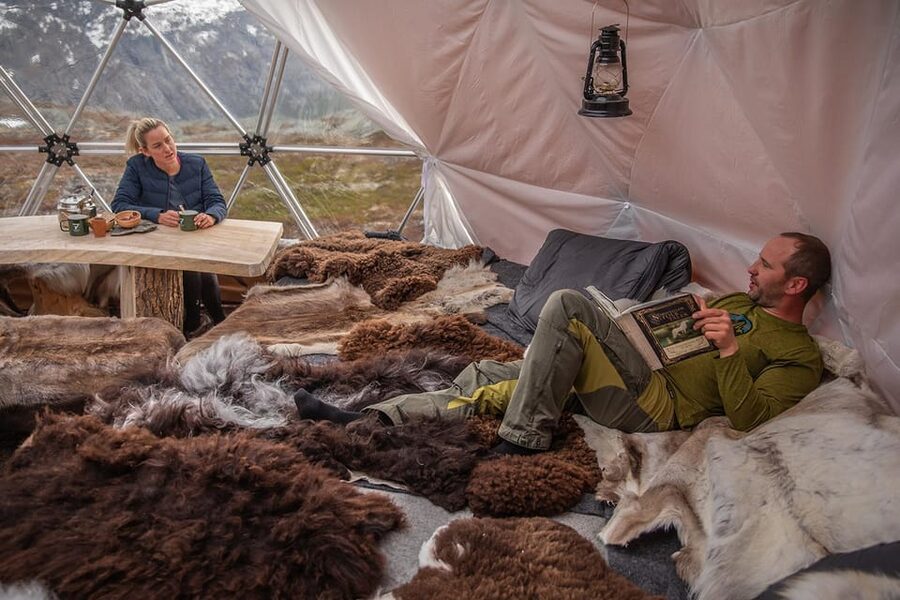 Trolltunga: Trolltunga Sunset Glamping - Sunrise, breakfast, and the return to P2