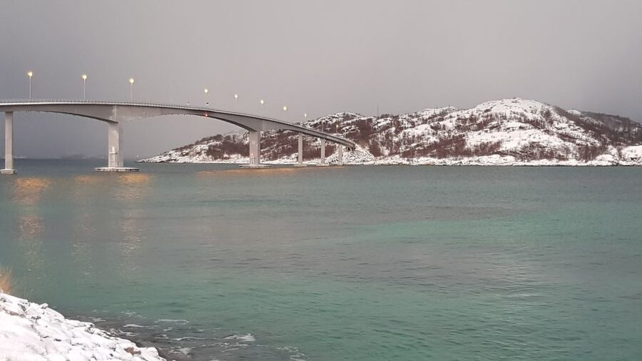 Tromso: All-Inclusive Arctic Fjords and Sommarøy Scenic Tour - Meeting in Tromsø and settling into the van