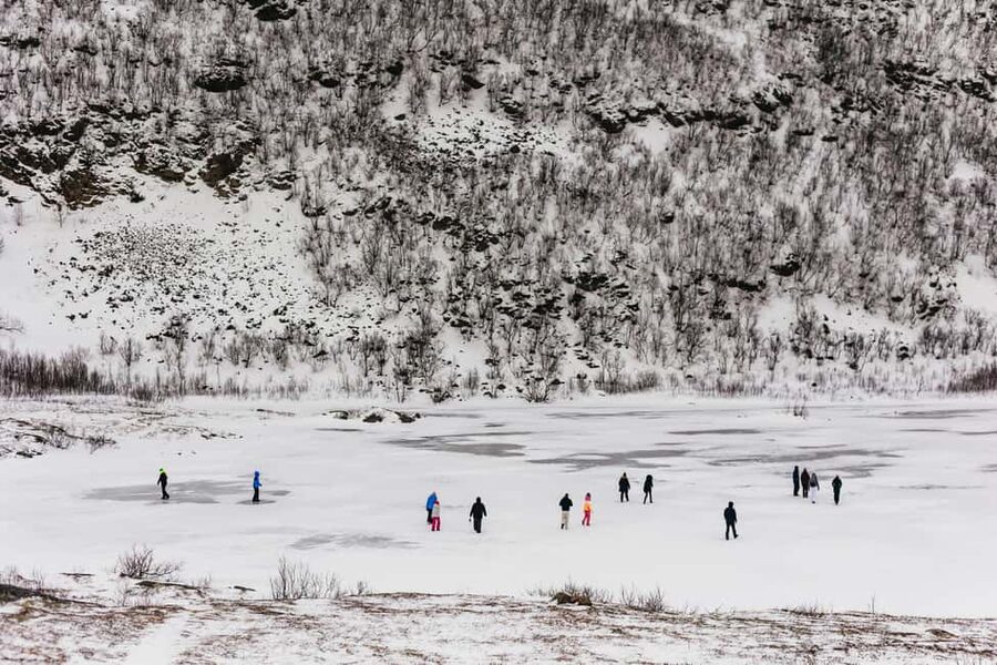 Tromsø: Arctic Landscape and Fjord Tour with Snacks - Starting at Kirkegata 2 in central Tromsø