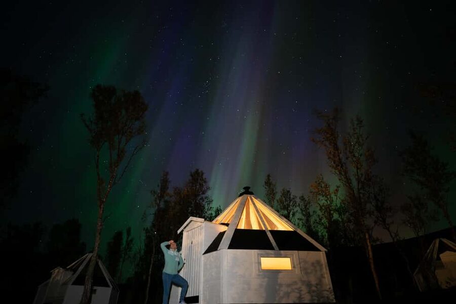 Tromsø: Aurora Crystal Lavvo Overnight Stay with Activities - The journey from Tromsø to Lyngen