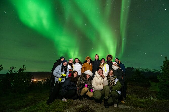 Tromsø: Aurora Magic Northern Lights Tour with Photos - Photography with a guide who knows the camera