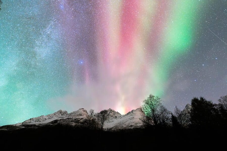 Tromsø: Aurora Quest Minibus Adventure - Who should choose this tour?