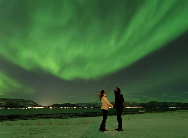 Tromsø: Aurora Safari Chase by big bus with Camp meal - Leaving Tromsø on a seven-hour aurora hunt