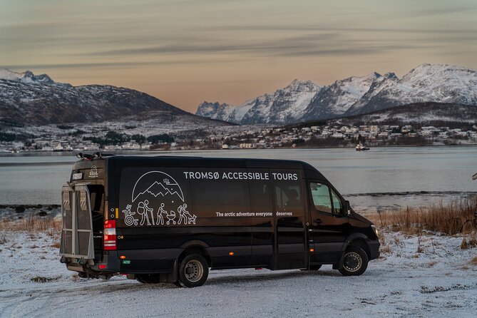 Tromsø Aurora Tour For All - Chasing the Aurora instead of waiting in town