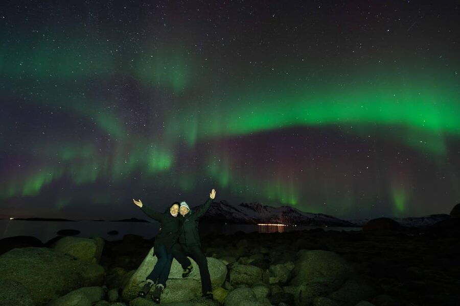 Tromsø: Aurora Tour with Photos, Campfire and Arctic Food - Pickup in Tromsø and the first hours on the road