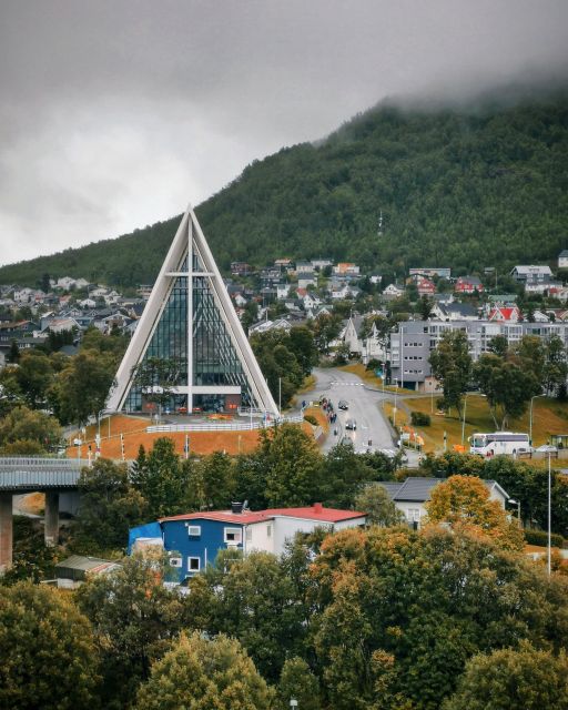 Tromsø: Capture the most Photogenic Spots with a Local - A photo walk that puts Tromsø in context