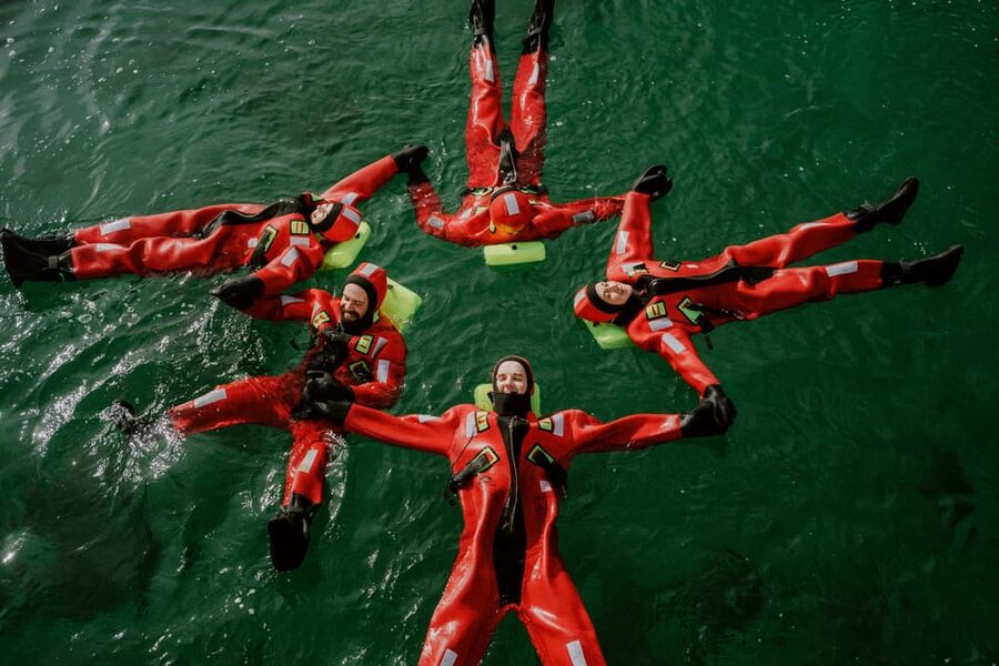 Tromsø city center Urban Floating experience - The guides make the biggest difference