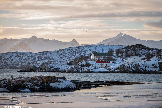 Tromsø: Day trip to the island of Sommarøy through the Fjords - Photo stops and the photographer policy