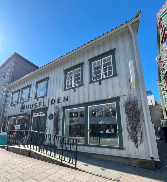 TROMSØ: Explore The City And a Guided Tour Of PolarMuseum! - Town Hall, library, and modern Tromsø