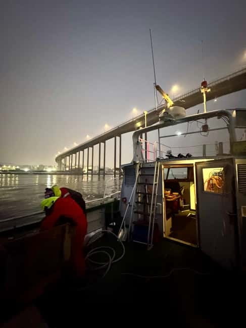 Tromsø: Fishing Sea Safari - Warm suits help, but bring your own winter gear