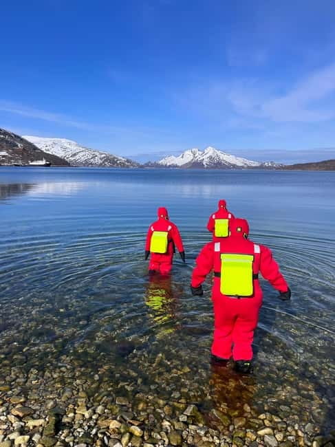 Tromsø: Fjord and Floating Safari, Arctic Floating - Choosing a calm fjord for the float