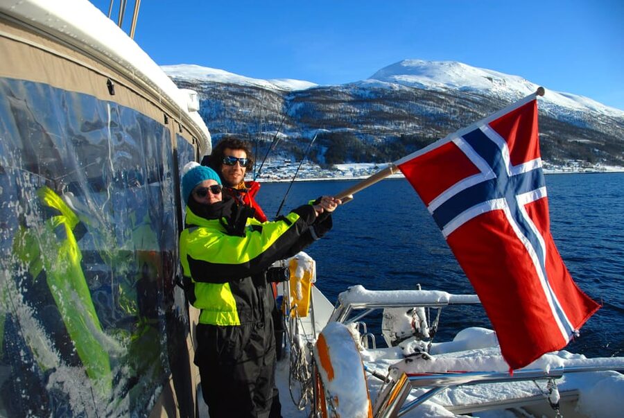 Tromsø: Fjord and Islands Luxury Catamaran Cruise - Group size and the feel on board