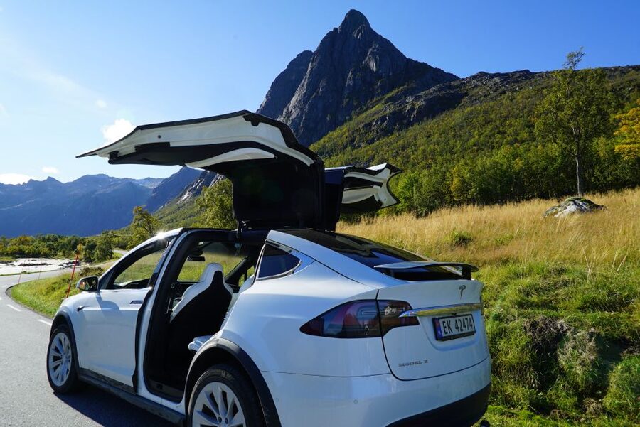 Tromsø: Fjord Sightseeing in a Tesla X Luxury Electric Car - Ersfjord and the café pause