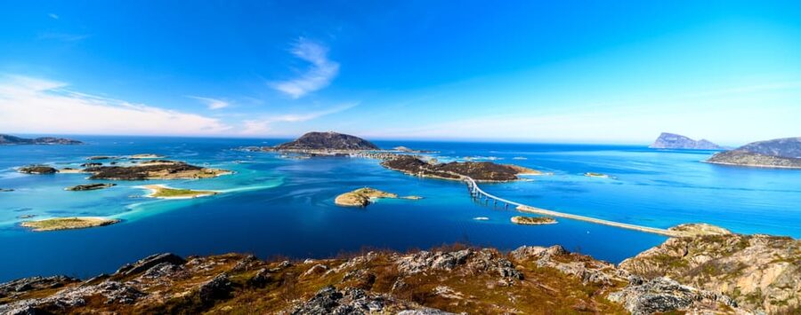 Tromsø: Fjords and Sommarøy Islands Tour with Salmon Picnic - Key points to know before booking