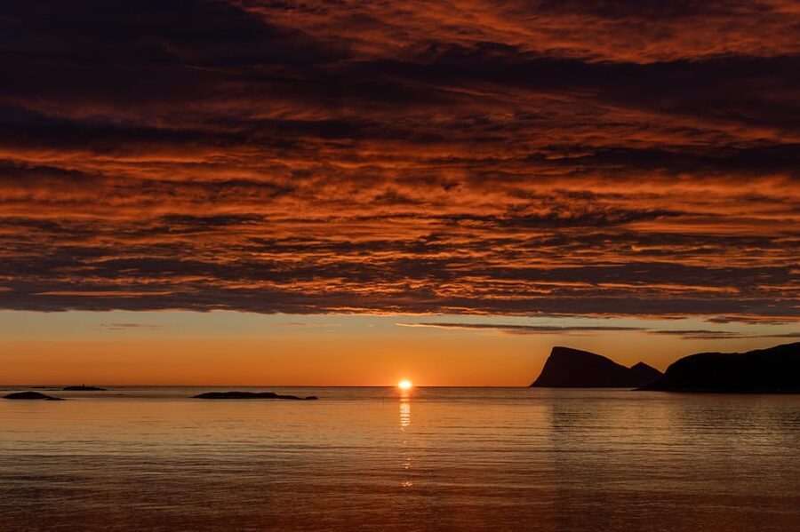 Tromsø: Fjords and Sommarøy Islands Tour with Salmon Picnic - Why the Sommarøy route is worth your half-day