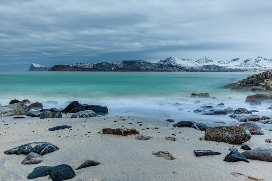 Tromsø: Fjords and Sommarøy Islands Tour with Salmon Picnic - Who will get the most from this tour