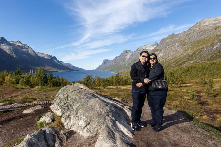 Tromso: Guided Fjord Expedition in Kvaløya with Light Lunch - Who should book this trip?