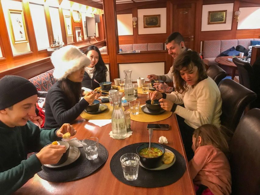 Tromsø: Luxury Polar Fjord Cruise w/ Hot Tub & Polar Plunge - Reindeer soup, hot chocolate, and a simple onboard lunch