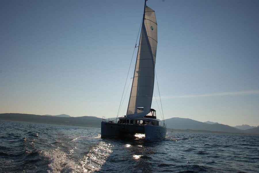 Tromsø: Midnight Sun Cruise in a Luxury Catamaran - Key points to know before you book