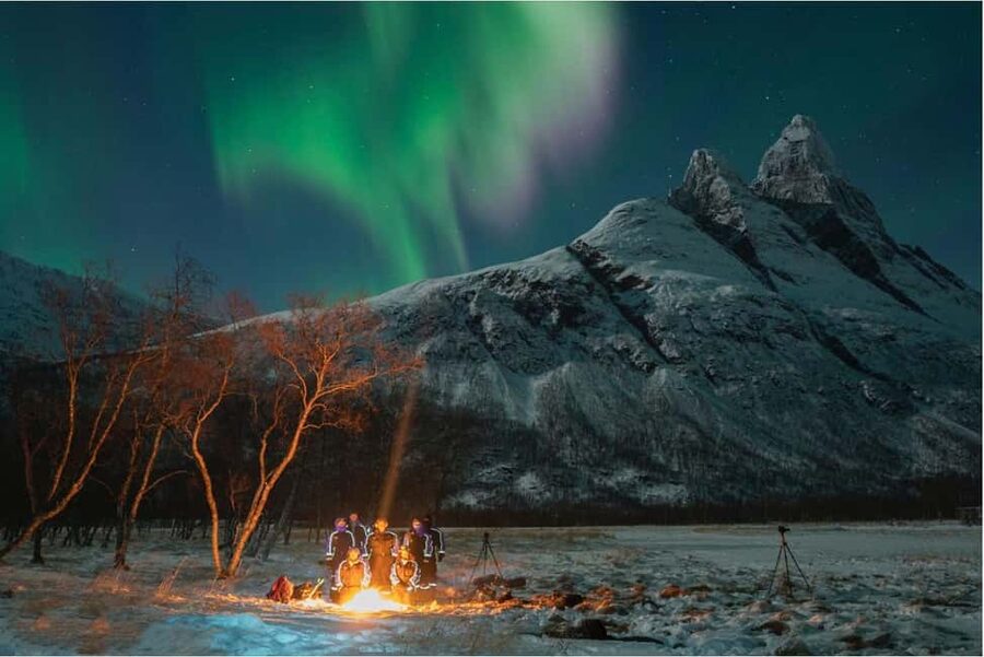 Tromsø: Northern Lights Chase + Free Professional Photos - Is $196 a fair price?