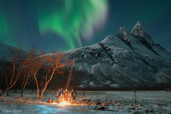 Tromso Northern Lights Minibus Chase Small Group Tour with Photos - A long northern night from Tromsø