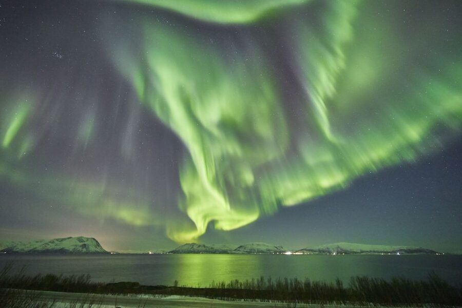 Tromso: Northern Lights Photo Excursion - Why this is a proper aurora chase, not a parking-lot outing