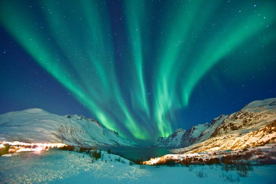 Tromso: Northern Lights Photography Tour by Bus (or miniBus) - Key points at a glance