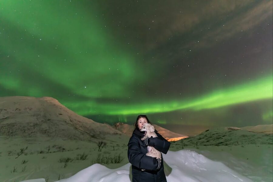 Tromsø: Northern Lights Tour w/Photo, Suits and Local Guide - Photography is a major part of the value