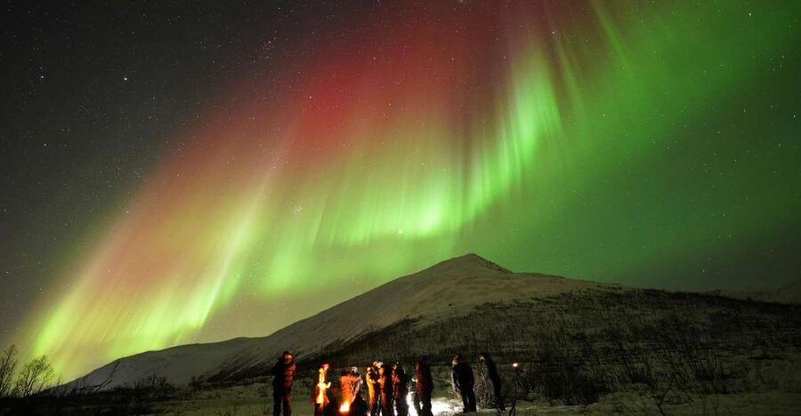Tromsø: Northern Lights Tour with Free Professional Portrait - The minibus chase through fjords and mountains