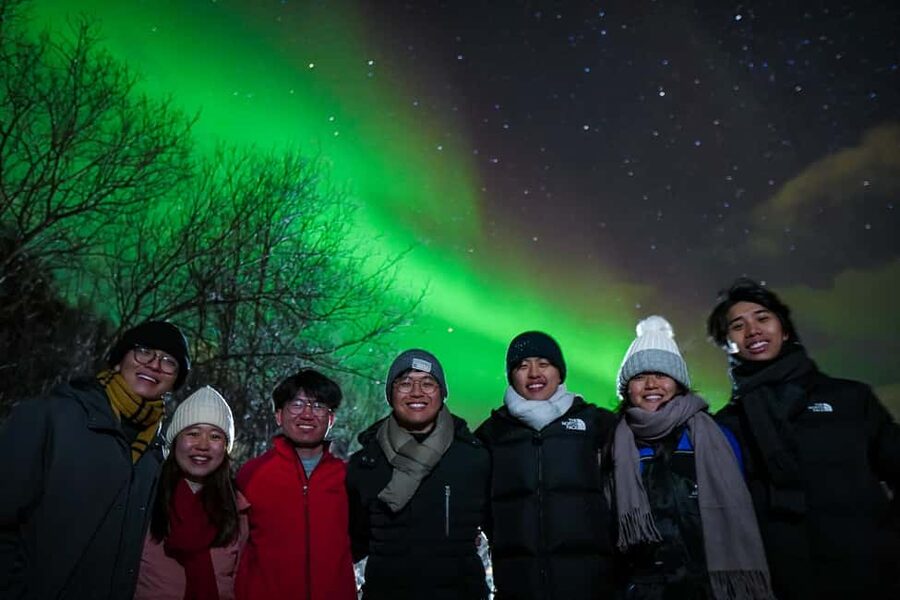 Tromsø: Northern Lights Tour with Guaranteed Sightings - The guides make the difference
