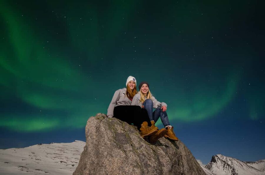 Tromsø: Northern Lights Tour with Professional Photographer - Leaving Tromsø at Kaigata 4