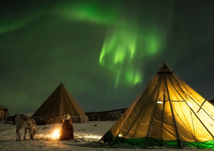 Tromsø: Reindeer Camp Dinner with Chance of Northern Lights - The bus ride and meeting point in Tromsø