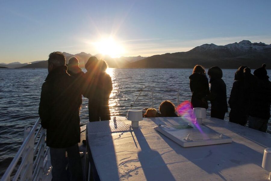 Tromsø’s Top-Rated Fjord & Fishing Cruise – All-Inclusive - Group size, space, and the pace onboard