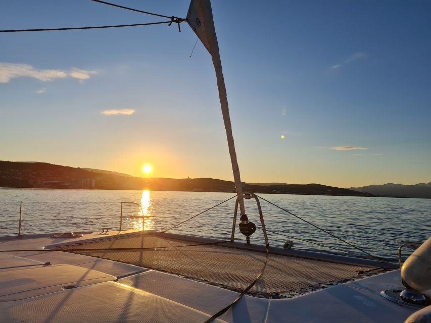 Tromso: Sightseeing Cruise by Catamaran with Snacks & Drinks - Booking details that matter