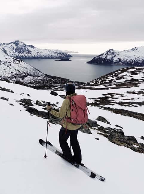 Tromsø: Ski touring (ski de randonnee) - The Uphill Track and the Arctic Pace