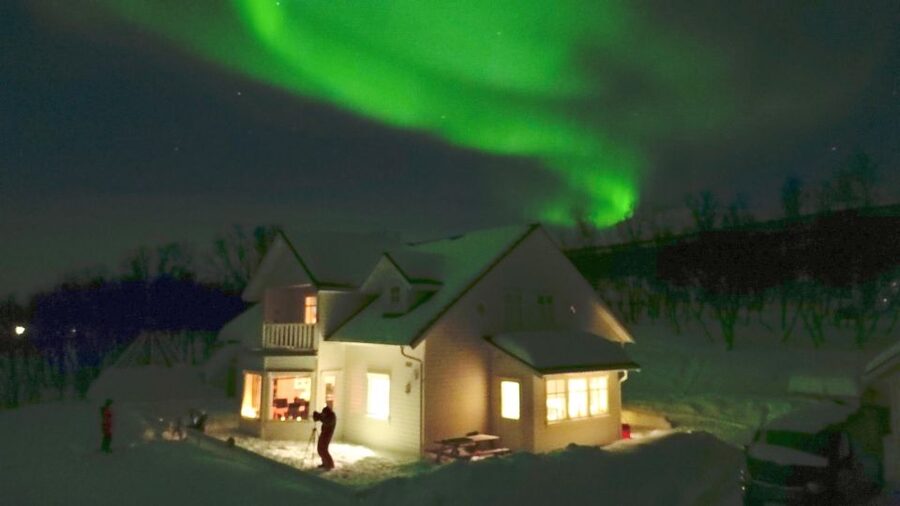 Tromsø: Snowmobile Safari with Aurora Crystal Lavvo Stay - A better Aurora strategy than a quick chase
